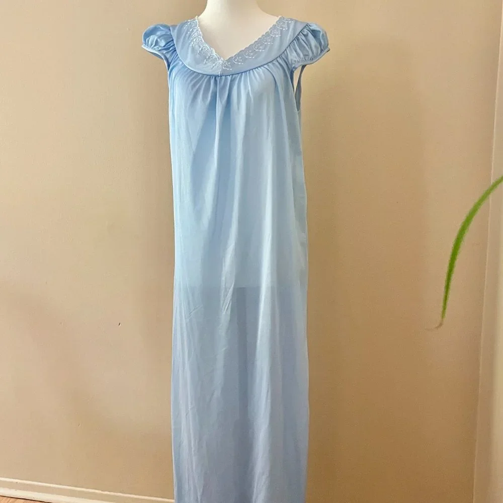 Vintage Nightgown Blue Nylon with Ruffled Cap Sleeves Medium - Picture 3 of 8